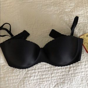 NWT black strapless convertible Rosme bra 36D